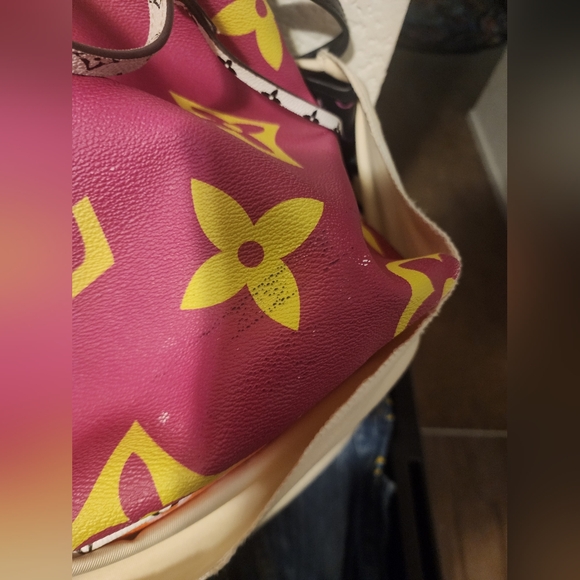 LV Bundle - Picture 10 of 11